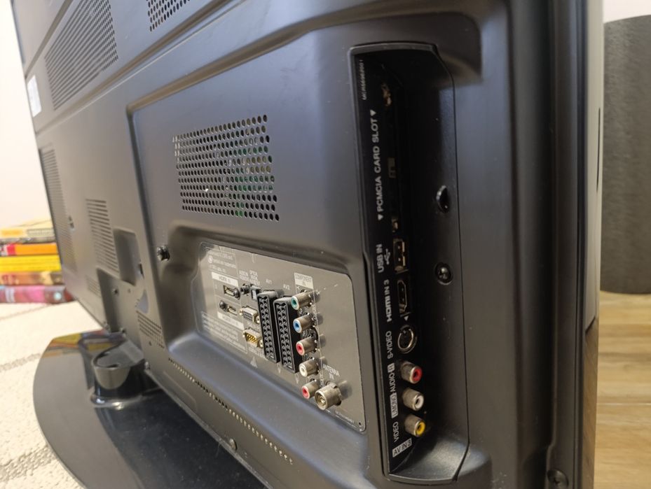 Телевизор LG 42PQ2000