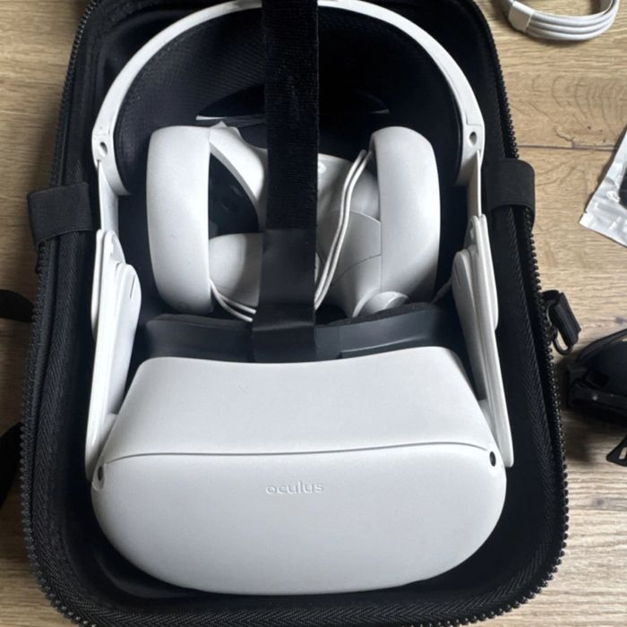 oculus quest 2 64gb - Купити електроніку - Ціни на OLX.ua