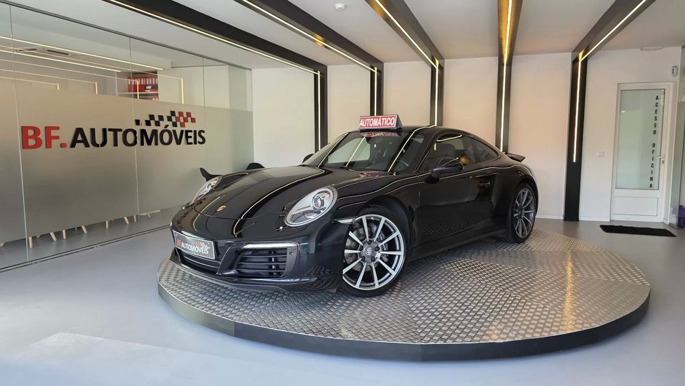 Porsche 911 (991) Carrera 4 PDK