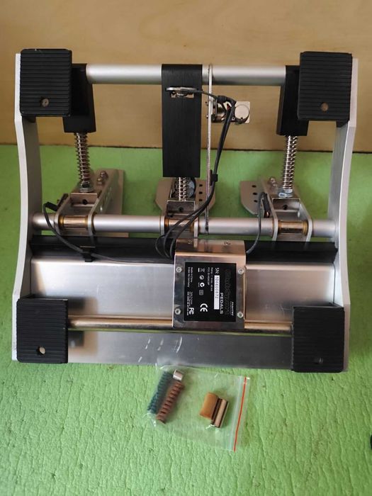 Кермо руль Fanatec CSL Elite + педалі Clubsport v.1 Load cell+GT PRO