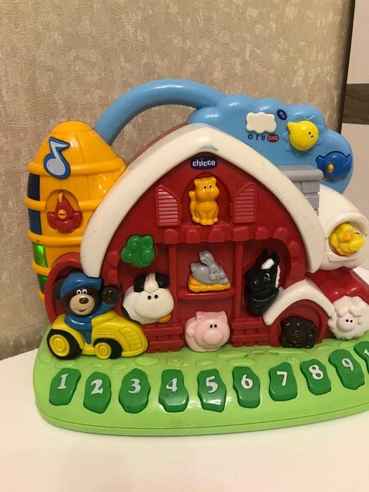 Продам развивающую  игрушку Chicco