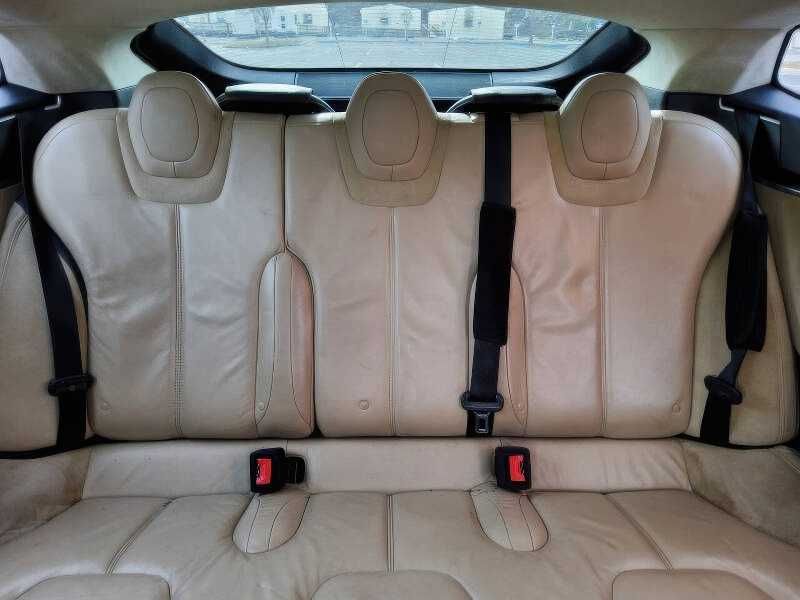 2013 Tesla Model S Performance
