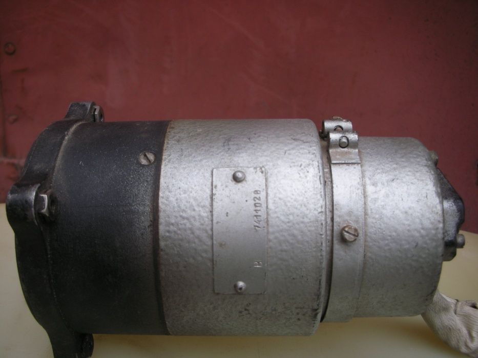 Samolot AN-2 Śmigłowiec Mi-2 wskaźnik żyrobusoli i radiokompasu GIK-1