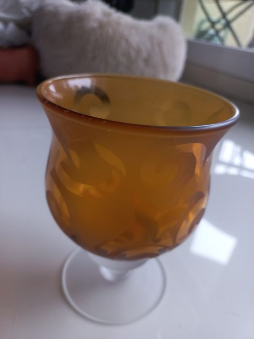 Wazon kielich na stopie