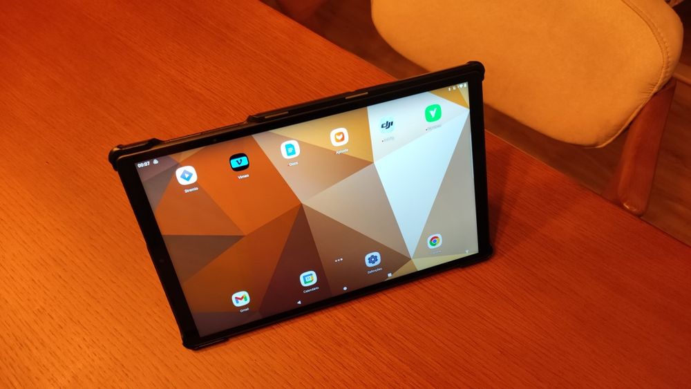Vendo tablet Lenovo Tab M10 FHD Plus
