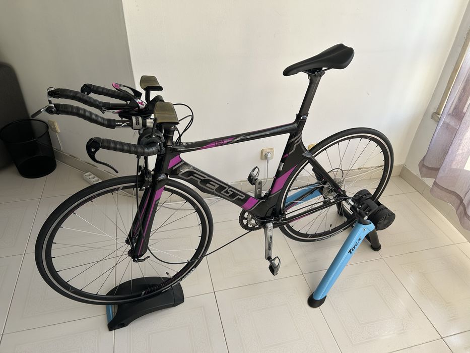 Bicicleta triatlo Felt B16 full carbono