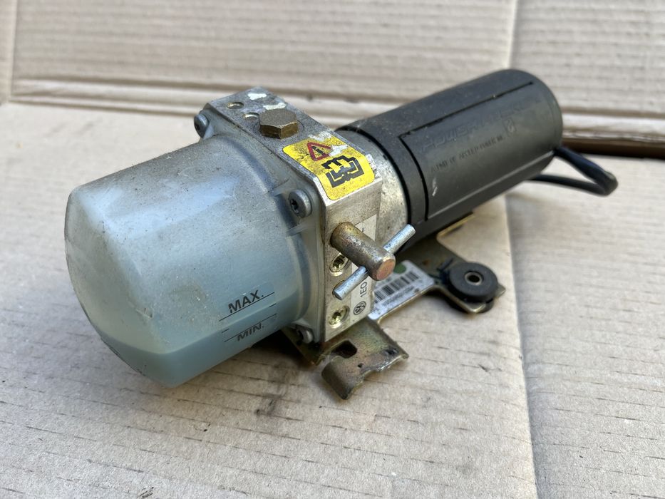 Pompa dachu Golf 3 i 4 Cabrio elektryczna hydrauliczna dach