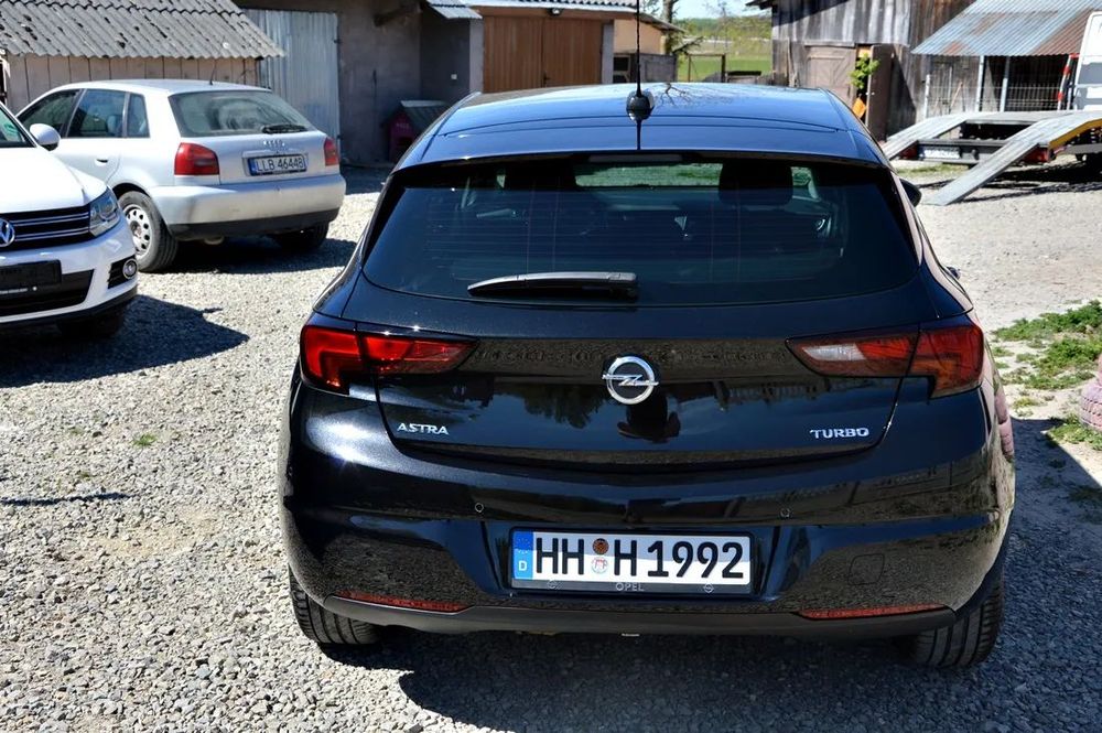 Opel Astra 1.4 TURBO_Sport_Kamera_Radar_SUPER STAN