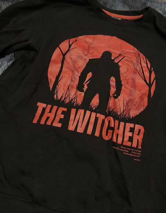 Лонгслів з відьмаком