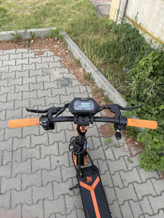 Kukirin g2 max..