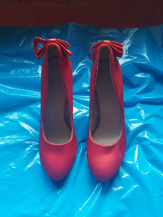 Szpilki damskie czerwone rozmiar 41