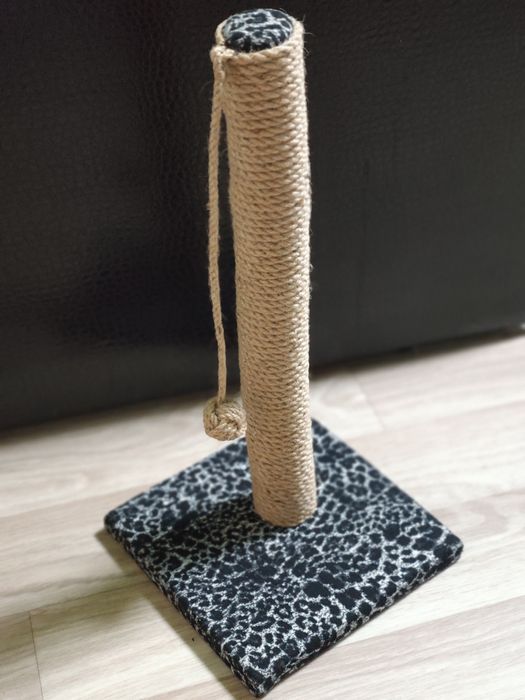 Когтеточка кігтеточка - стовпчик дряпка