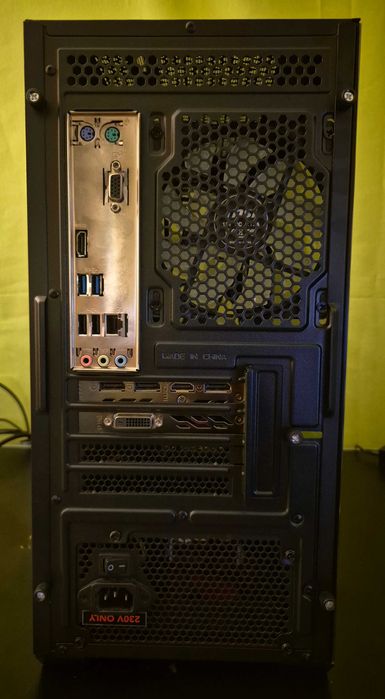 PC Gamer i5 9400 4.1Ghz | 16Gb DDR4 | GTX 1070 8GB | NVME+HDD | Win 11 |ARGB | TPM 2.0