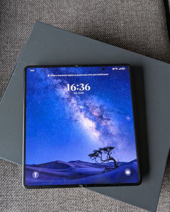 Honor Magic v3 verde