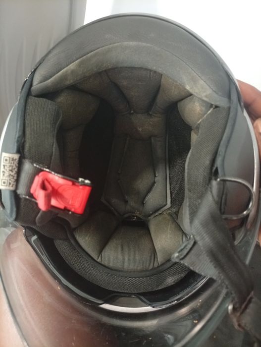 Capacete AGV Jet com Viseira Dupla em excelente estado