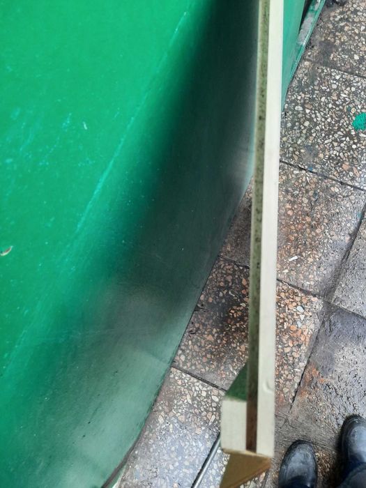 Панели ламинированные белого цвета и дверцы для мебели.