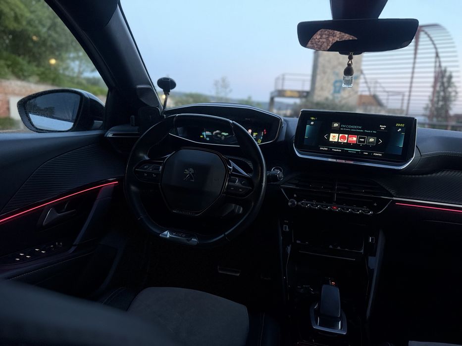 Peugeot e208 GT Full extras