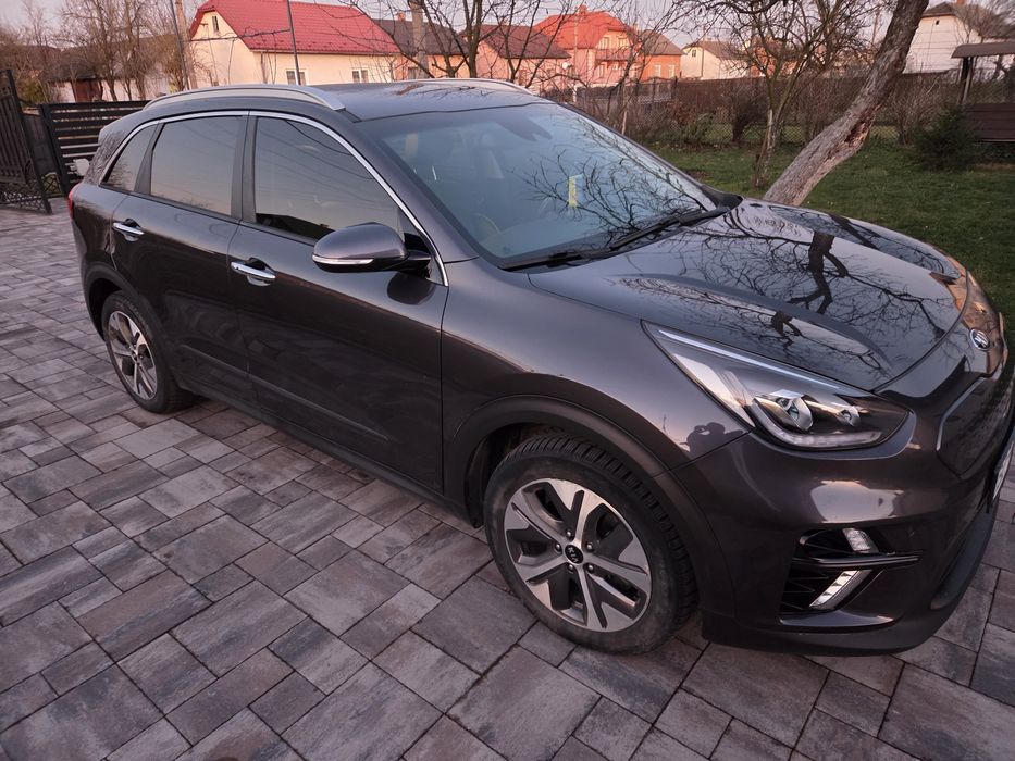 Продається Кіо Niro
