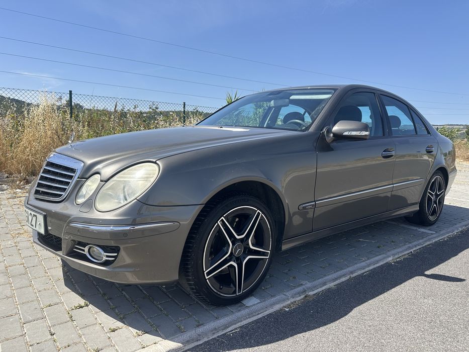 Vendo mercedes E 220 CDI em muito bom estado geral