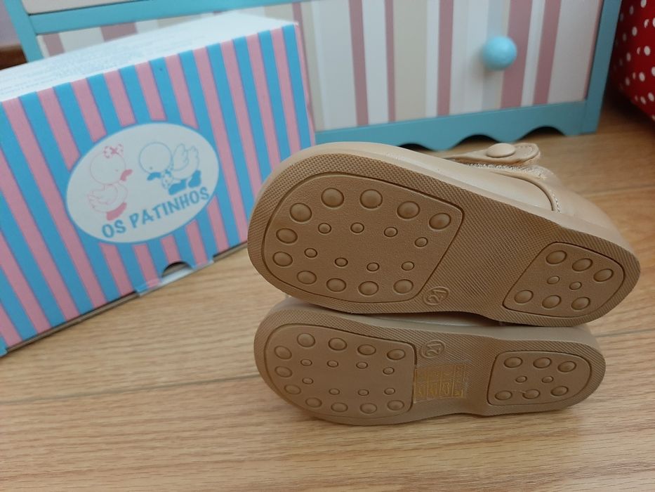 Merceditas menina patinhos
