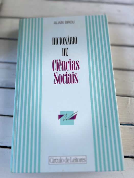 Dicionario de ciências sociais, circulo de leitores