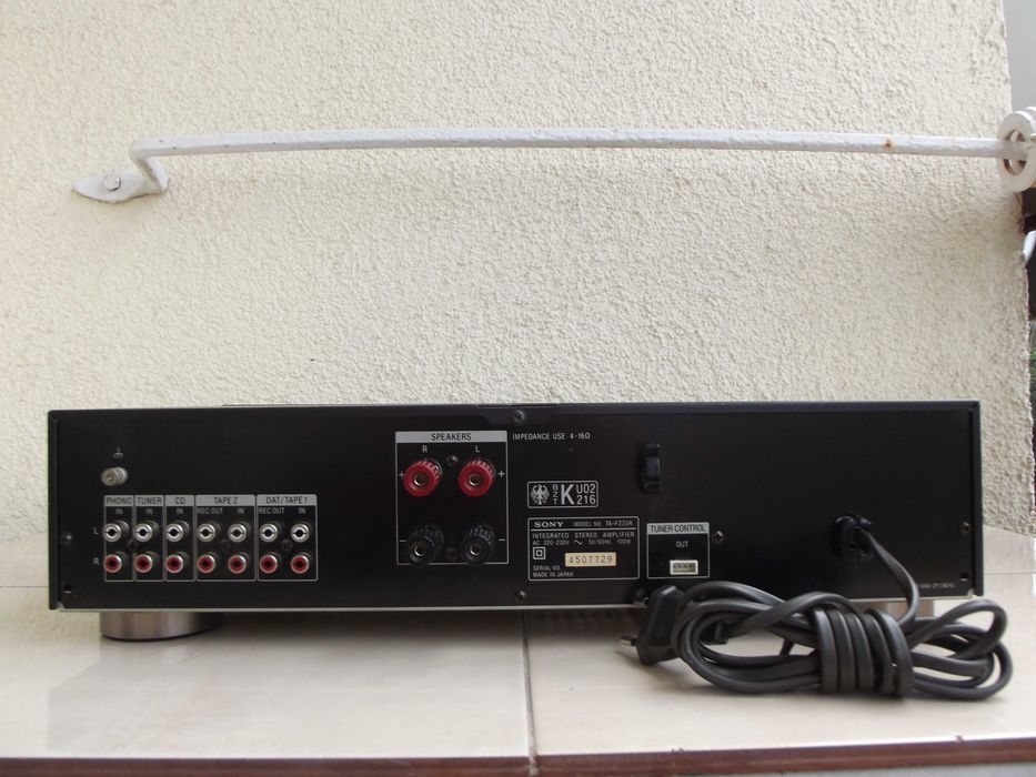 Wzmacniacz SONY TA-F 235 R Made in Japan