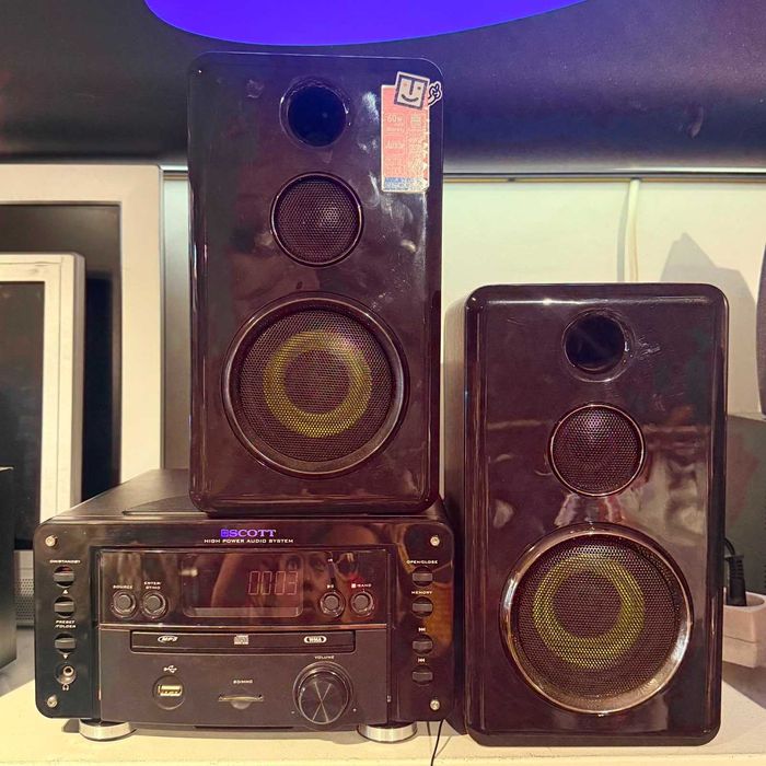 Aparelhagem Scott I-WXH80 com Colunas e Comando – Totalmente Funcional
