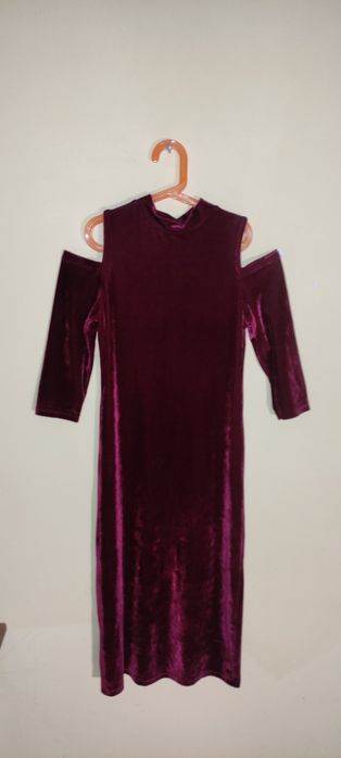 Vestido bordo de veludo