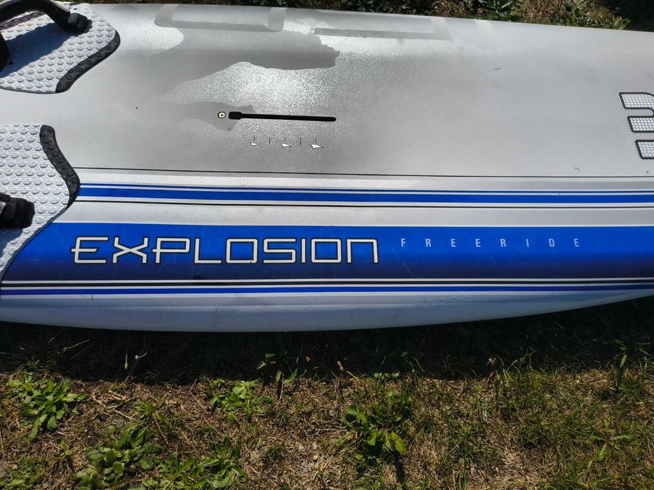Deska windsurfingowa Mistral Explosion 150 litrów.