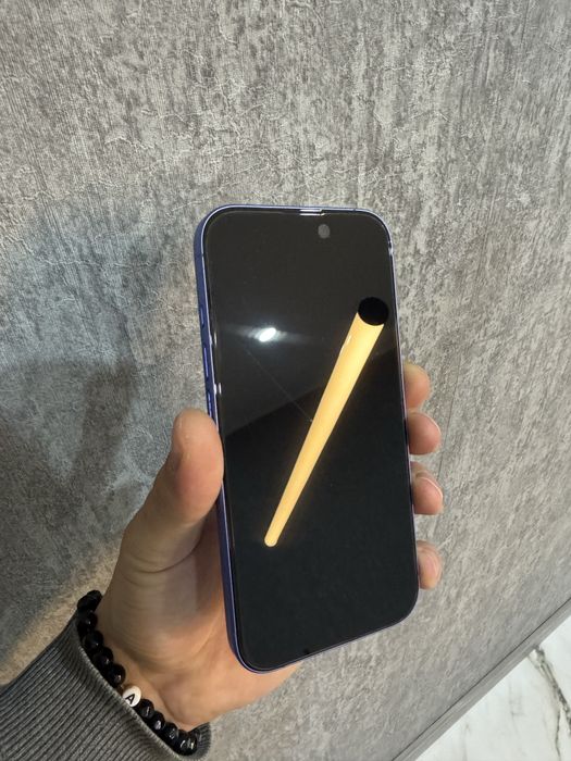 Iphone 16 128gb на запчастини