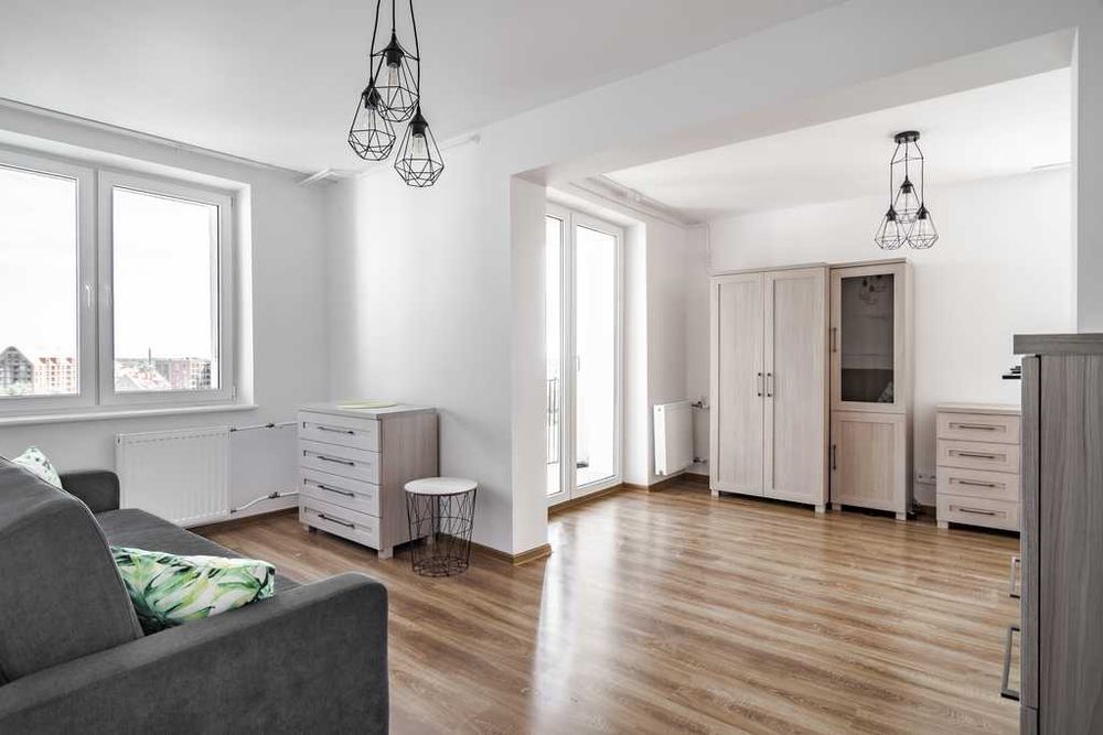 Śródmieście/2 pokoje/przestronne/balkon/SKM