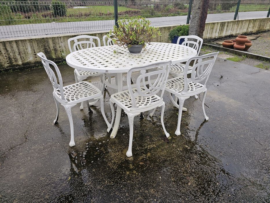 Mesa alumínio com cadeiras