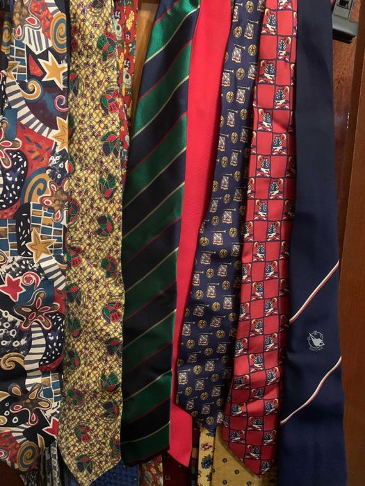 Краватки , галстуки