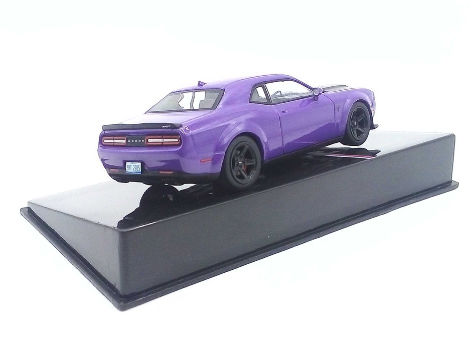 Dodge Challenger SRT Demon 2018 purple - skala 1:43 - IXO