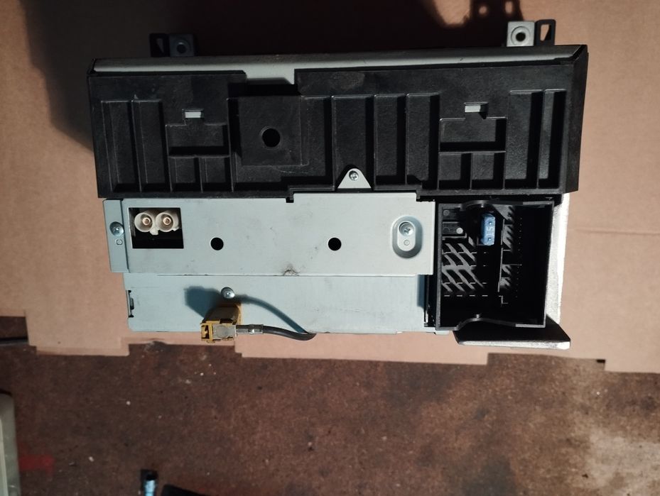 Mercedes Sprinter 906 radio z bluetooth Mf2830
