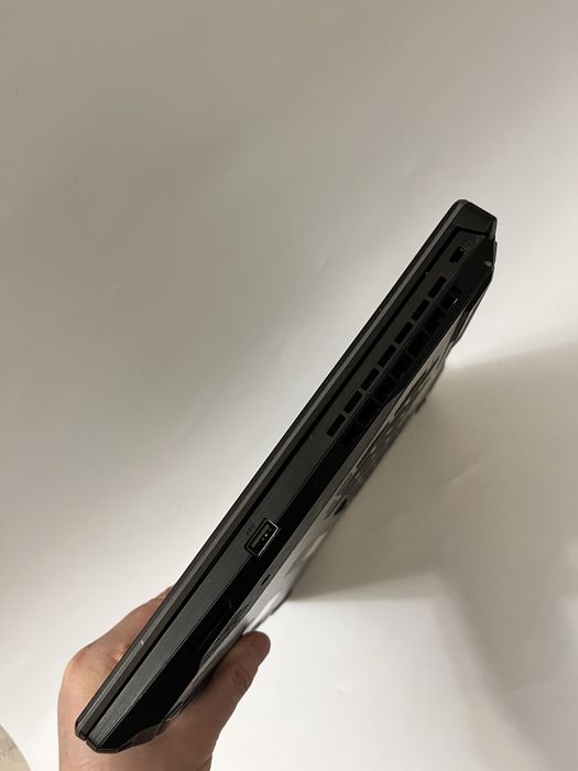 Asus Tuf gaming A15 ryzen7 4800H 16/512gb RTX 3050 15,6inch FHD 144hz