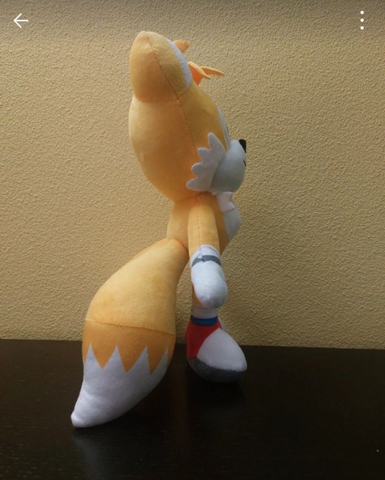 Peluche Tails da série Sonic