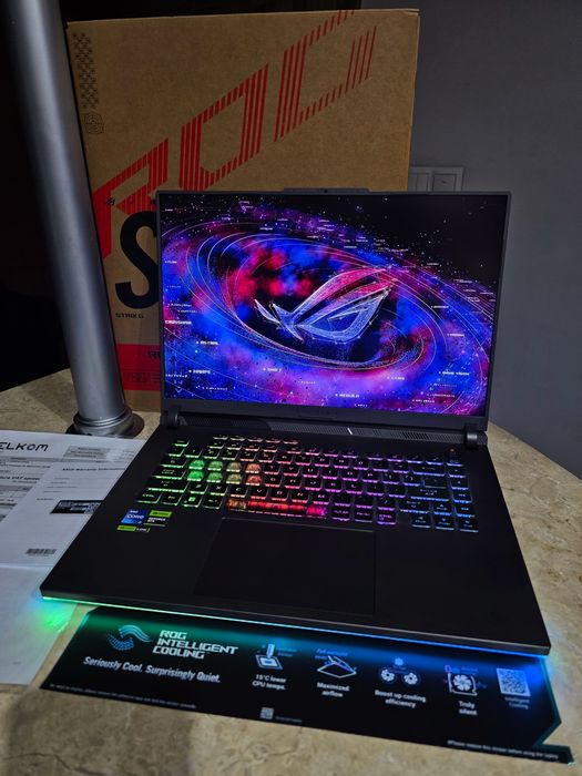 Laptop ASUS ROG G16 i7-13650HX RTX 4070 32 GB RAM 1TB SSD Win11 IDEAŁ