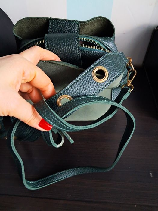 Сумка,  натуральна шкіра. Не підійшов колір.