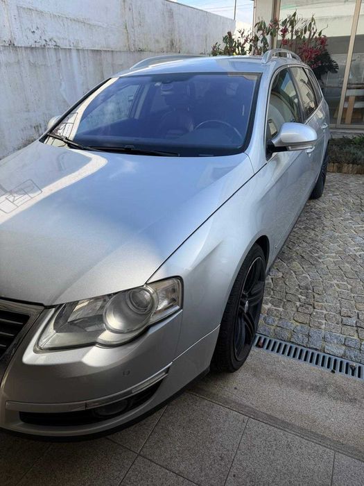 Volkswagen Passat 2006 com 226000 km. Muito estimado.