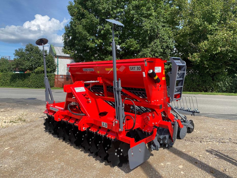 ZESTAW NABUDOWANY (siewnik+ talerzówka) wał packer/ daszkowy EURO-MASZ