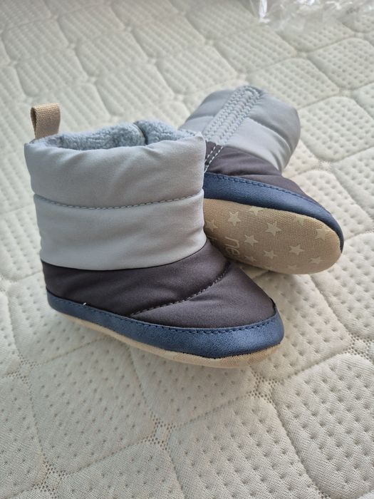 Kozaczki niechodki,  ciepłe buciki. Next baby.