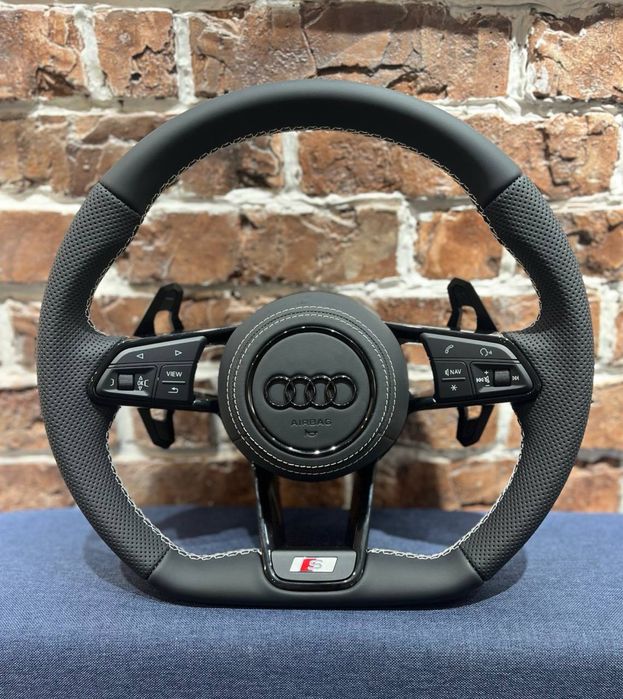 Руль Audi R8 Style A3 A4 A5 A6 A7 A8 Q3 Q5 Q7 Q8