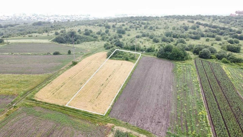 Продаж земельної ділянки 25 соток, Підлужжя, світло, бізнес