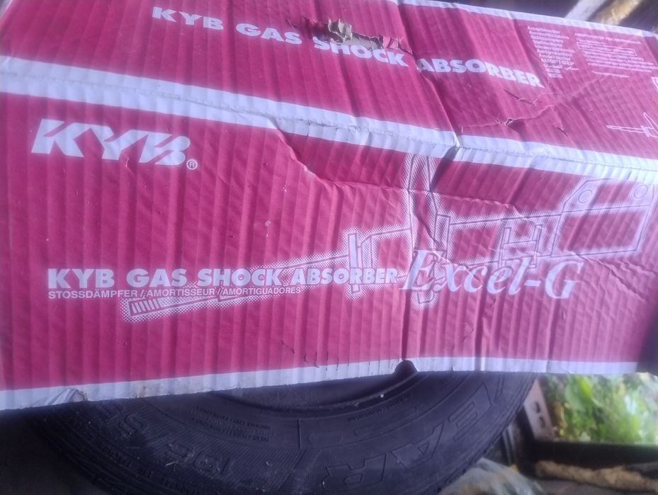 Стойки амортизаторов продам или обменяю