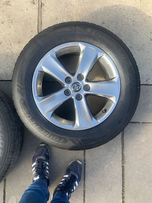 Шини Dunlop R17 225/65