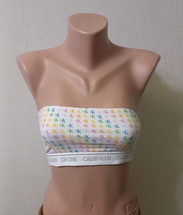 Топ топік calvin klein