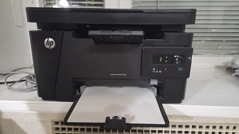 HP LaserJet Pro MFP M125a - БФП (МФУ) Лазерний принтер
