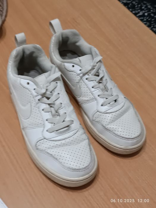 Кросівки nike, 35, 5 устілка 23 см.