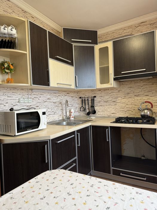 Сдам  1-комн квартиру на Коммунальном рынке